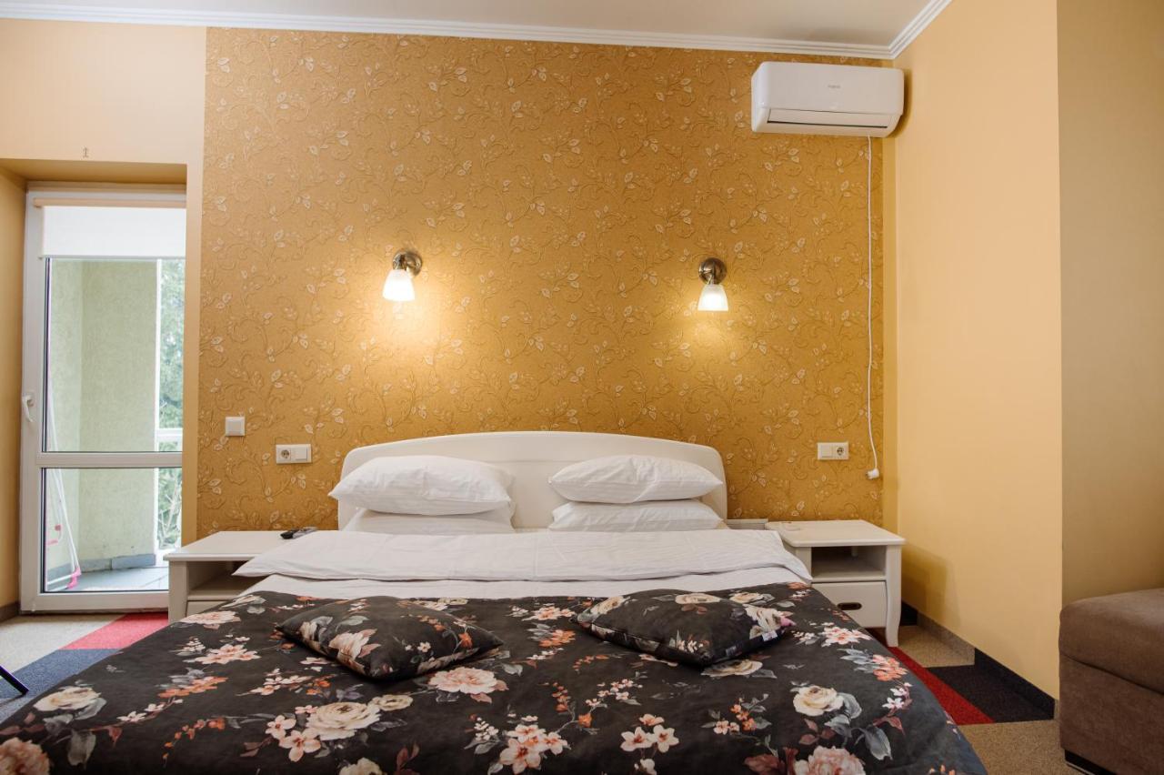 Na Horyzonti Hotel Truskavets Luaran gambar